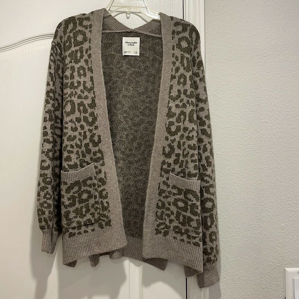 abercrombie & fitch sweater